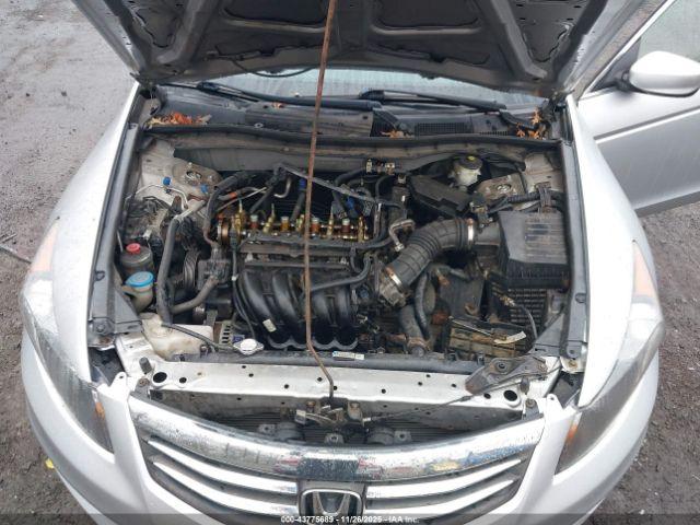 Honda Accord 2.4 Lx-p Image 8