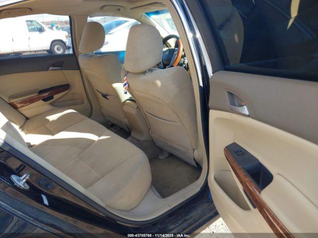 Honda Accord 2.4 Ex Image 9