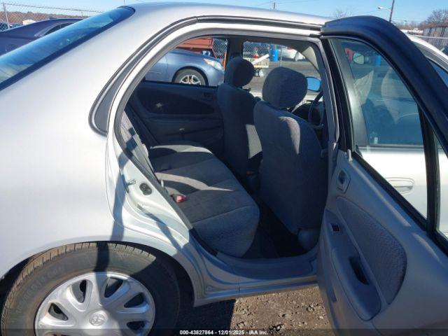 Toyota Corolla Le Image 9