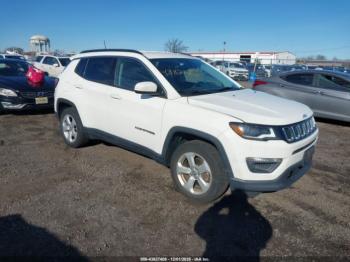  Salvage Jeep Compass
