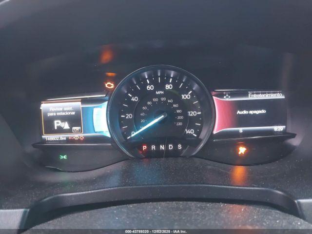 Ford Explorer Sport Image 6