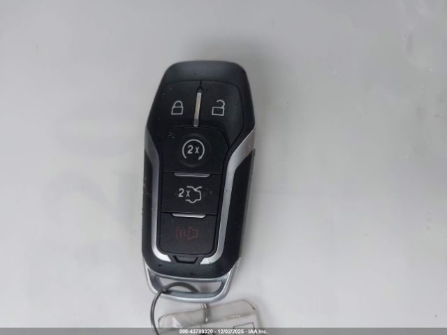 Ford Explorer Sport Image 10