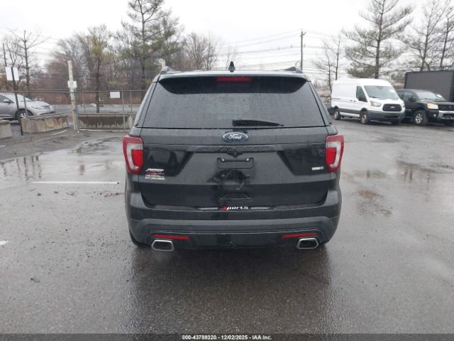 Ford Explorer Sport Image 13