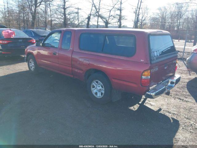 Toyota Tacoma Image 10