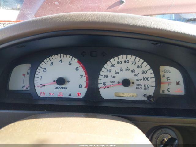 Toyota Tacoma Image 9