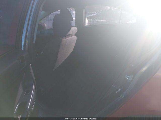 Mitsubishi Lancer Image 9