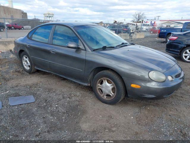  Salvage Ford Taurus