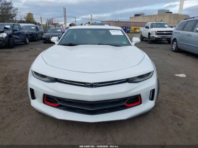 Chevrolet Camaro 1lt Image 4