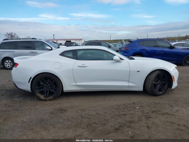 Chevrolet Camaro 1lt Image 3