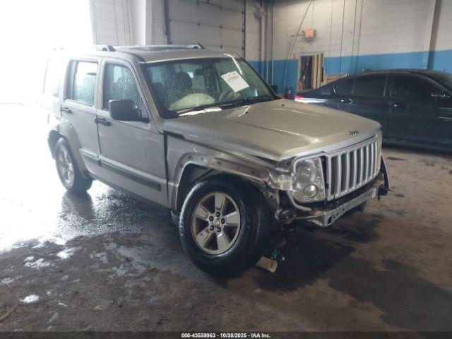  Salvage Jeep Liberty