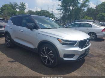  Salvage Volvo XC40