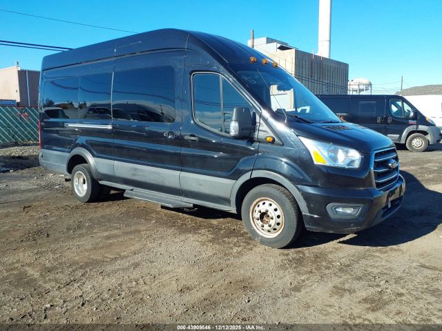 Ford Transit Xlt Image 1