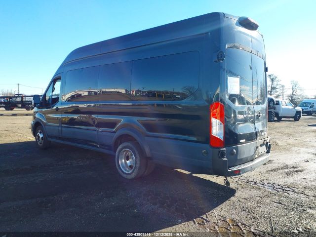 Ford Transit Xlt Image 12