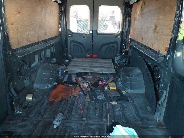 Ford Transit Xlt Image 3