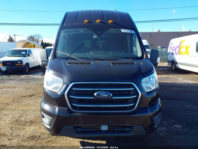 Ford Transit Xlt Image 10