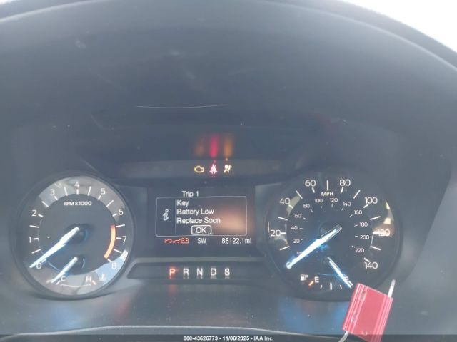 Ford Explorer Xlt Image 11