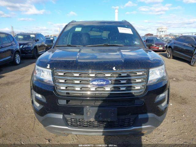 Ford Explorer Xlt Image 14