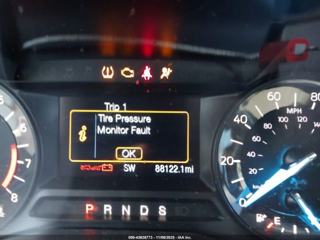 Ford Explorer Xlt Image 2