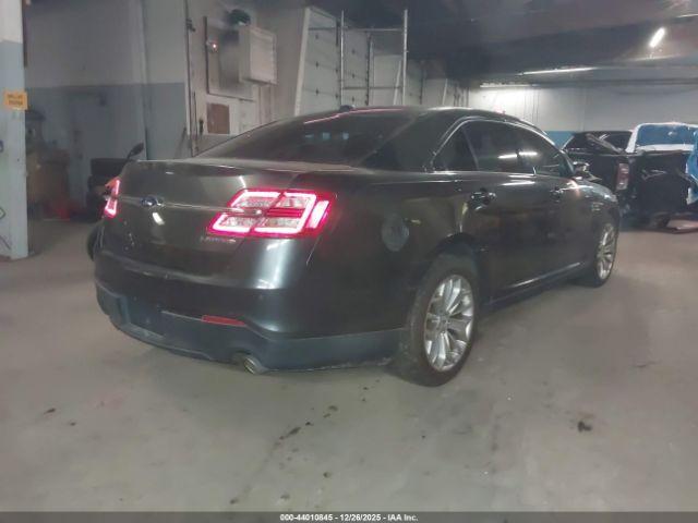 Ford Taurus Limited Image 9