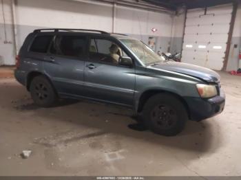  Salvage Toyota Highlander