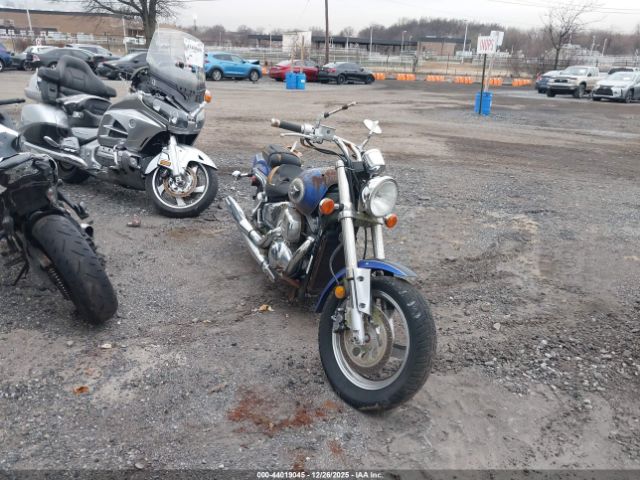 Suzuki Vz800 Image 1