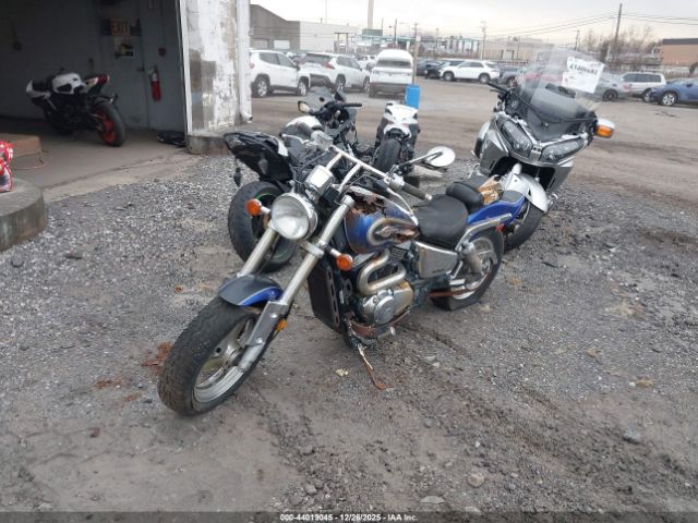 Suzuki Vz800 Image 4