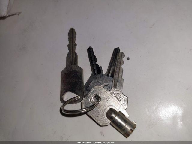 Suzuki Vz800 Image 12