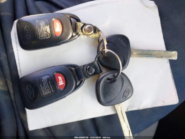 Kia Optima Lx Image 7