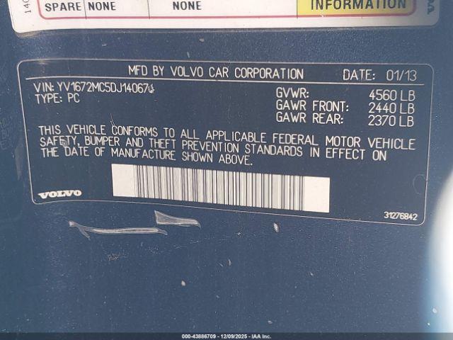 Volvo C70 T5 Image 11