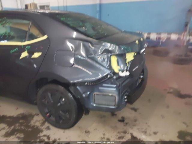 Toyota Corolla Le Image 5