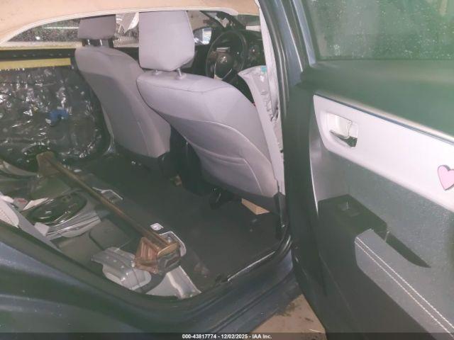 Toyota Corolla Le Image 4