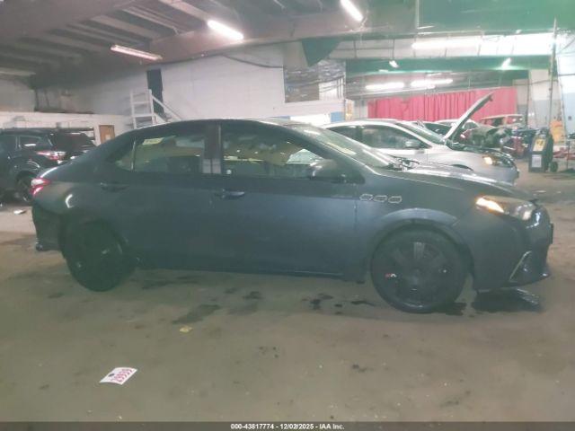 Toyota Corolla Le Image 12