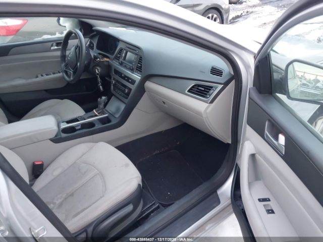 Hyundai SONATA Se Image 3