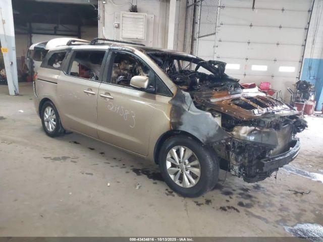  Salvage Kia Sedona