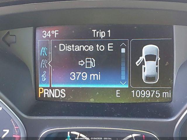 Ford Escape Titanium Image 2