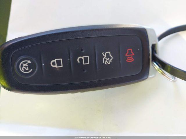 Ford Focus Titanium Image 13