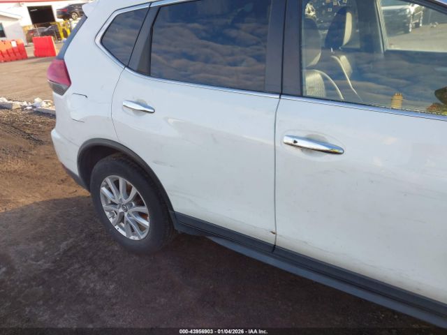 Nissan Rogue Sv Image 4