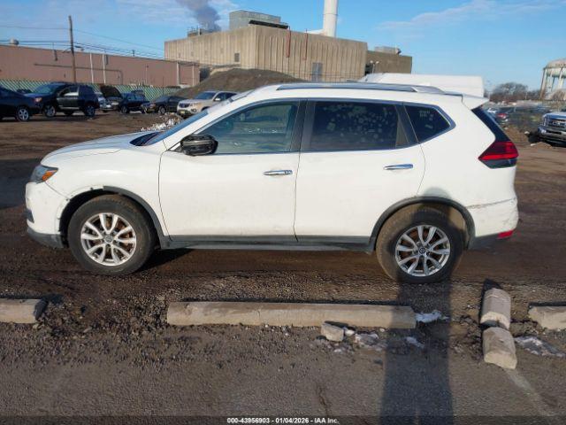 Nissan Rogue Sv Image 13