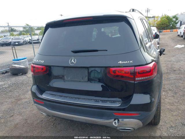 Mercedes-Benz GLB 4matic Image 15