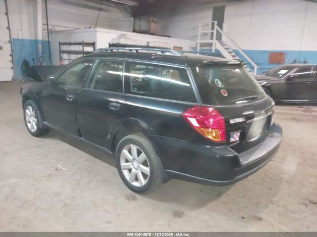 Subaru Outback 2.5i Image 16