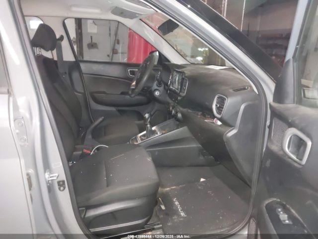 Hyundai VENUE Se Image 15