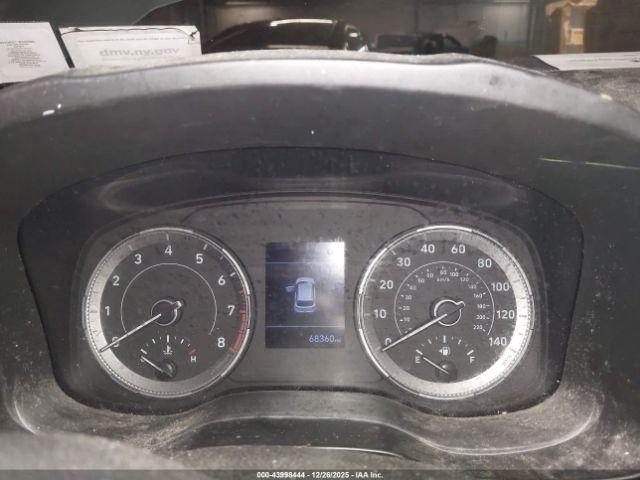 Hyundai VENUE Se Image 11