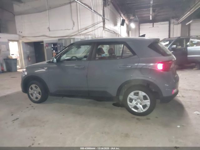 Hyundai VENUE Se Image 12