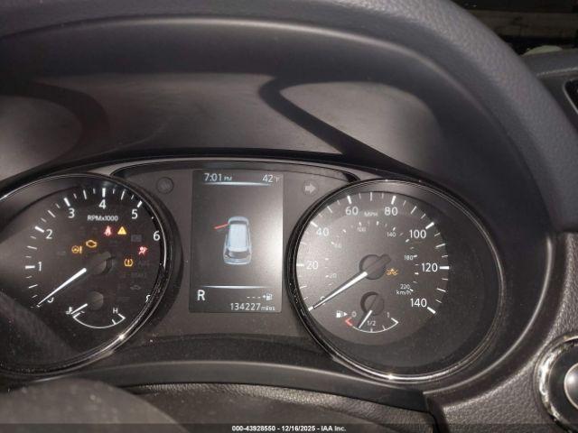 Nissan Rogue Sv Image 15