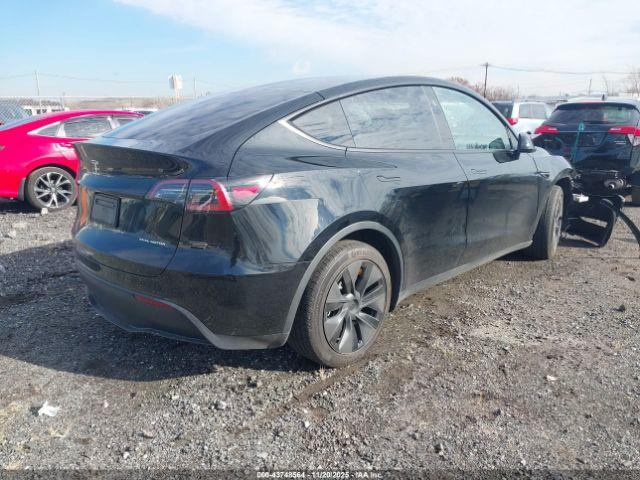 Tesla Model Y Long Range Dual Motor All-wheel Drive Image 5