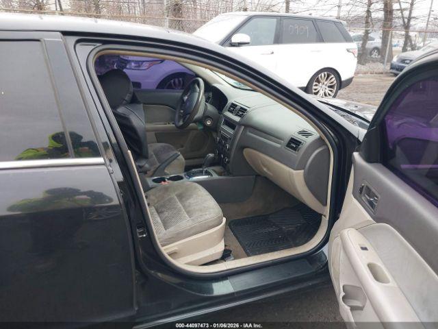 Ford Fusion Se Image 5