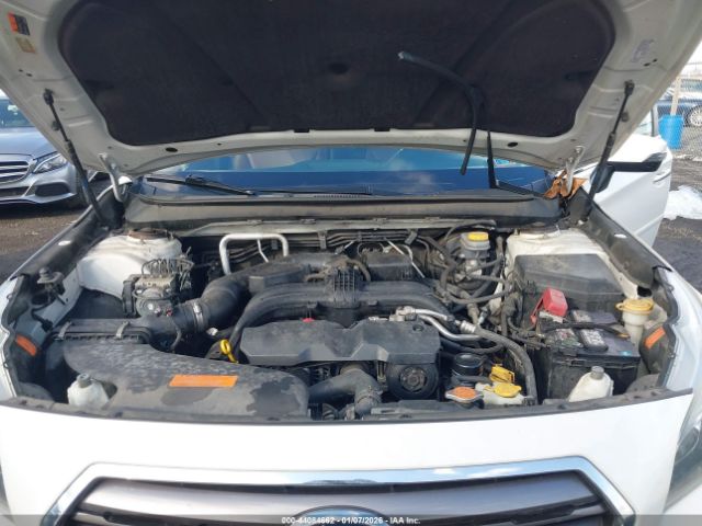 Subaru Outback 2.5i Touring Image 4