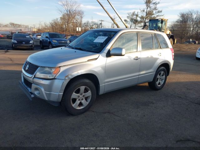 Suzuki Grand Vitara Image 2