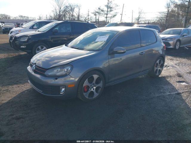 Volkswagen GTI 2-door Image 2