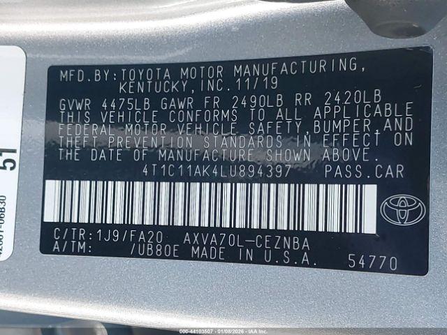 Toyota Camry Le Image 12